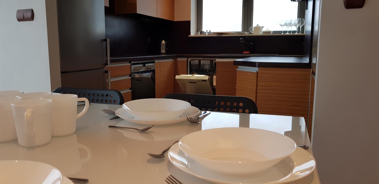 Leilighet 16th Floor View On The Sea And City. 15 Minutes Walk To The Beach. Gdańsk